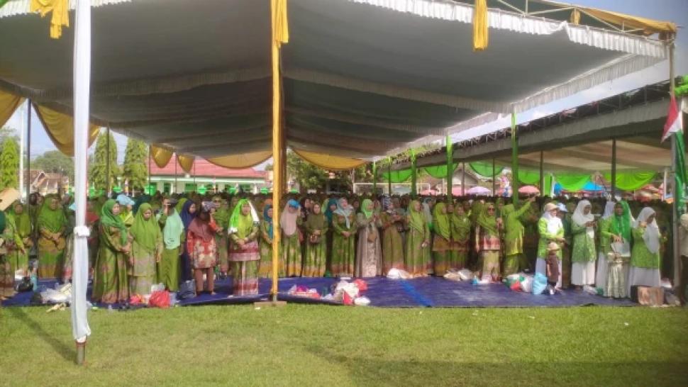 Perkuat Koordinasi Pengurus dan Anggota, Muslimat NU Tegineneng Gelar Pengajian Triwulan